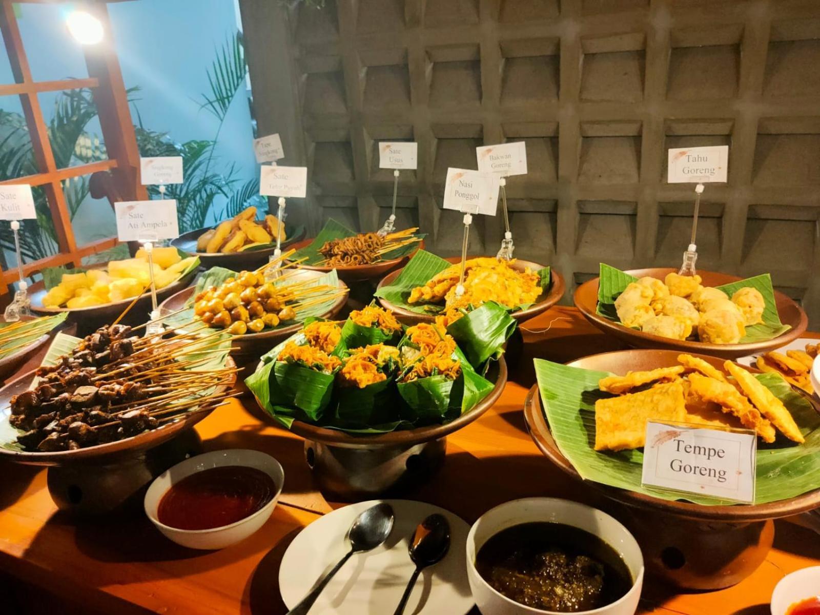 โรงแรมวิซ ชิกินี จาร์กาตา จาการ์ตา ภายนอก รูปภาพ